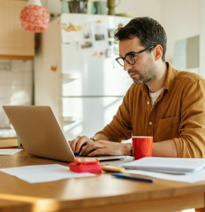 https://redesign.ozonesoftsolutions.com/wp-content/uploads/2025/05/success-sm-2.jpg